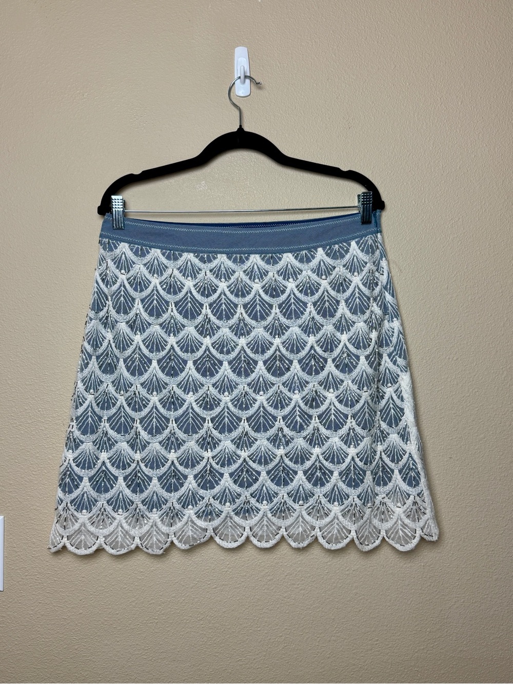 Ryu Blue and Ivory Beaded Lace Overlay Skirt Size Large
